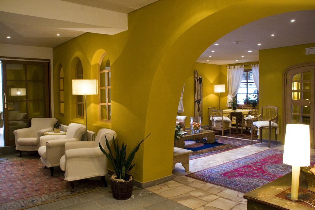 Hotel La Villa Экстерьер фото